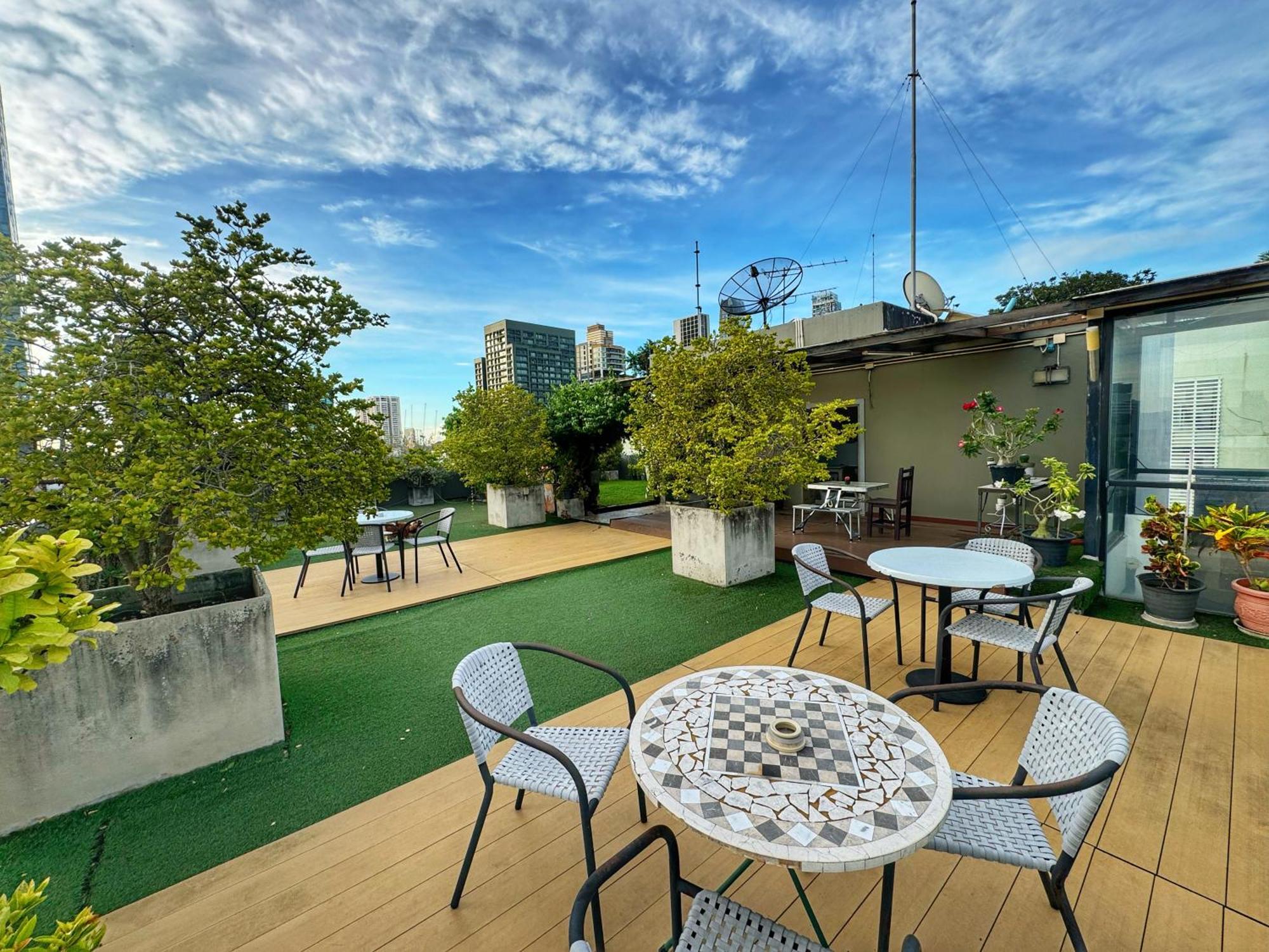 W8 Condo, Luxe 2 Bedroom Private Floor, Best Hip Central Bangkok Area, 5 Mins From Thonglo Bts Station Екстериор снимка
